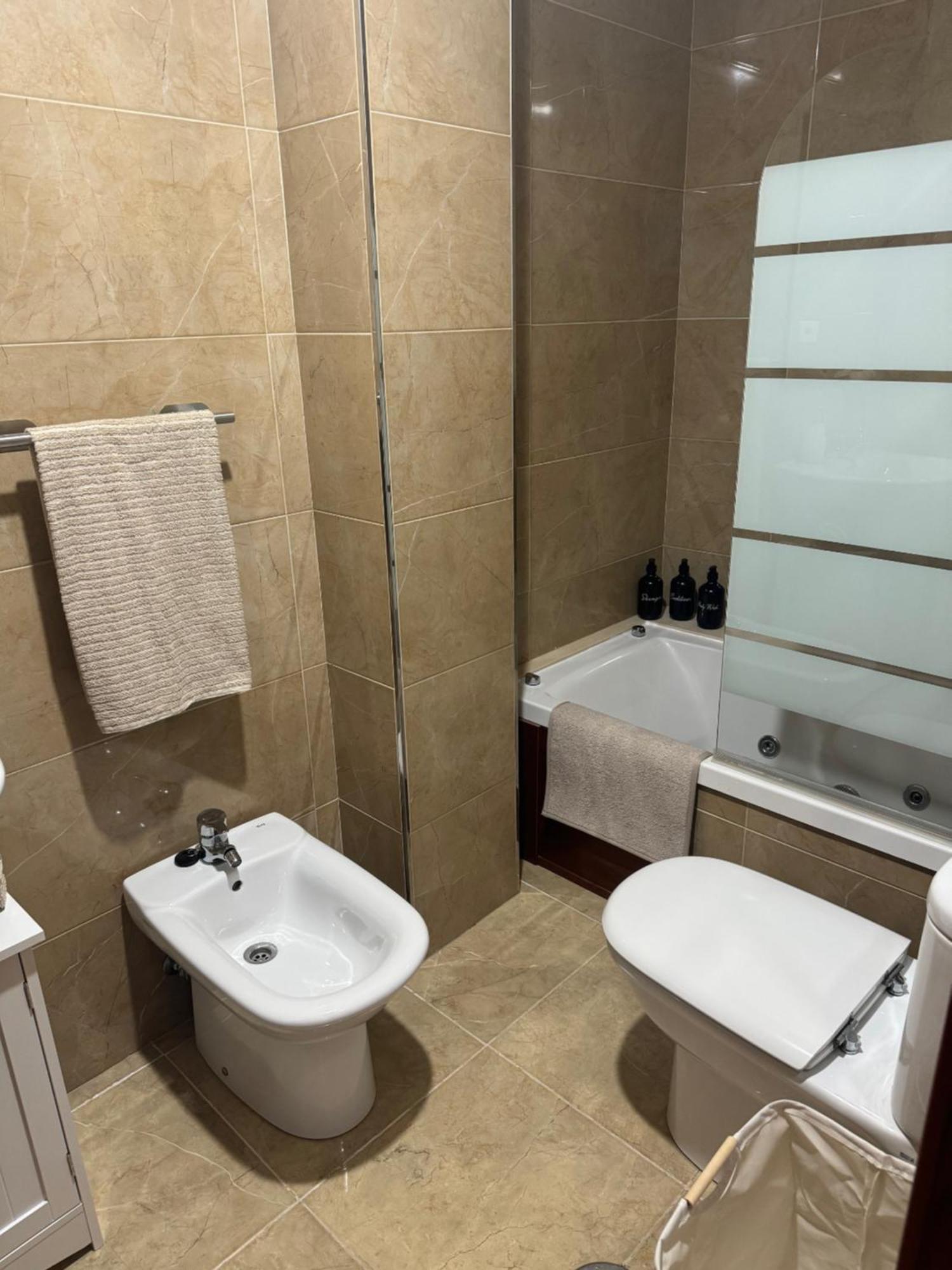 Apartment En Con Garaje Y Wifi Gijon